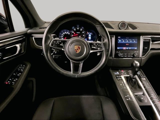 Used 2017 Porsche Macan AWD/4WD image 5