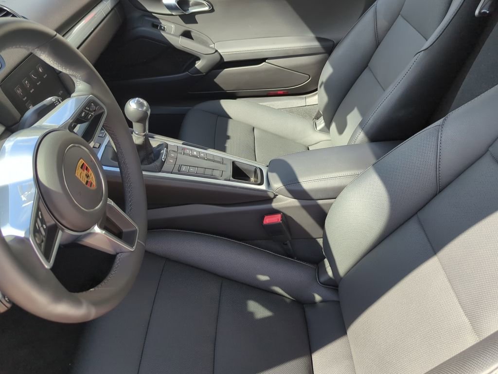 Used 2024 Porsche 718 Cayman S image 17