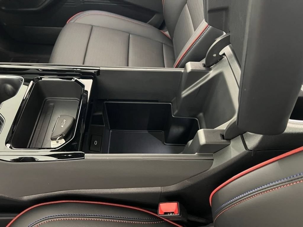New 2024 Chevrolet Silverado EV RST AWD/4WD image 33