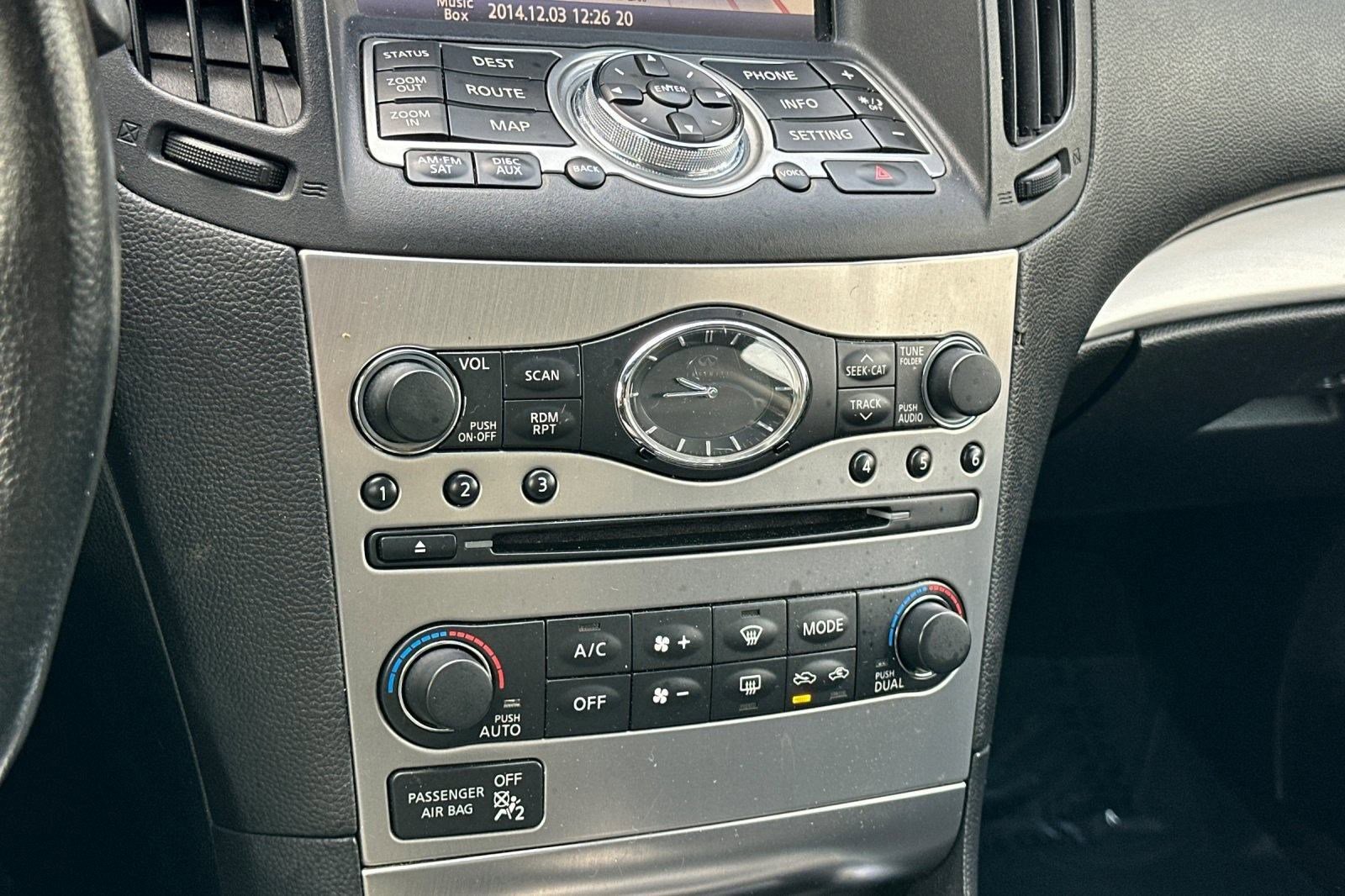 Used 2012 INFINITI G37 Journey w/ Premium Pkg image 19