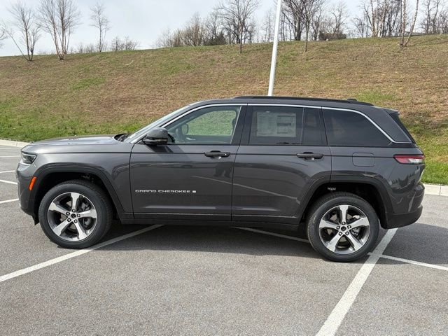 New 2026 Jeep Grand Cherokee Limited AWD/4WD image 4