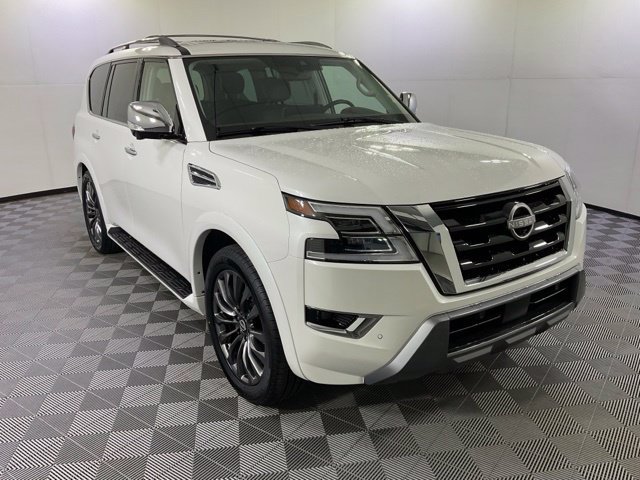Used 2023 Nissan Armada Platinum w/ Captain's Chairs Package AWD/4WD image 3