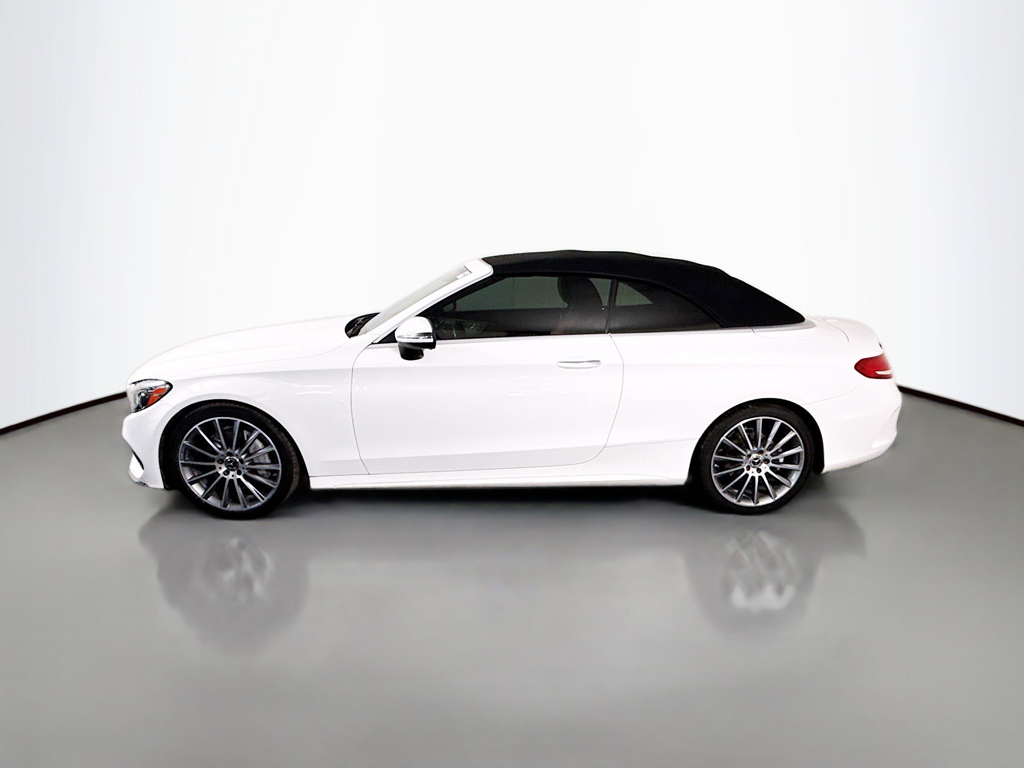 Used 2018 Mercedes-Benz C 300 Cabriolet image 6