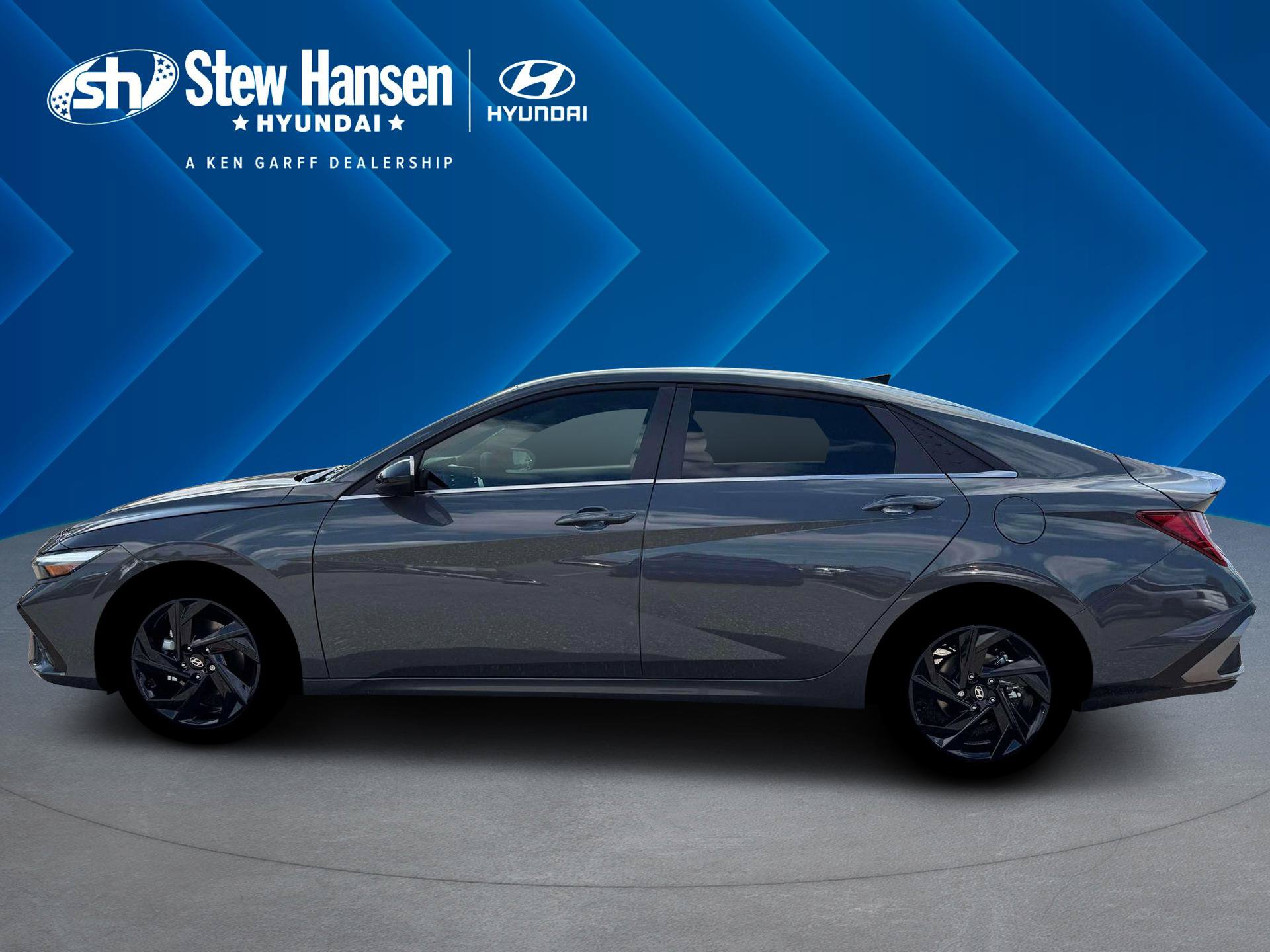 New 2026 Hyundai Elantra N Line FWD image 3