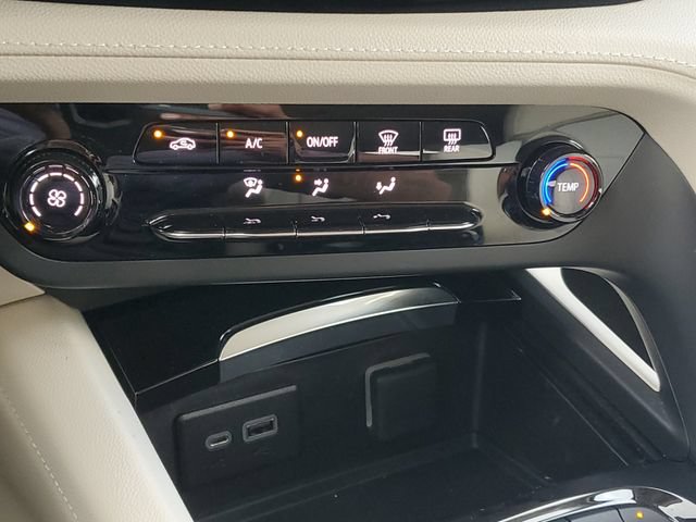 Certified 2023 Buick Envision Preferred FWD image 26