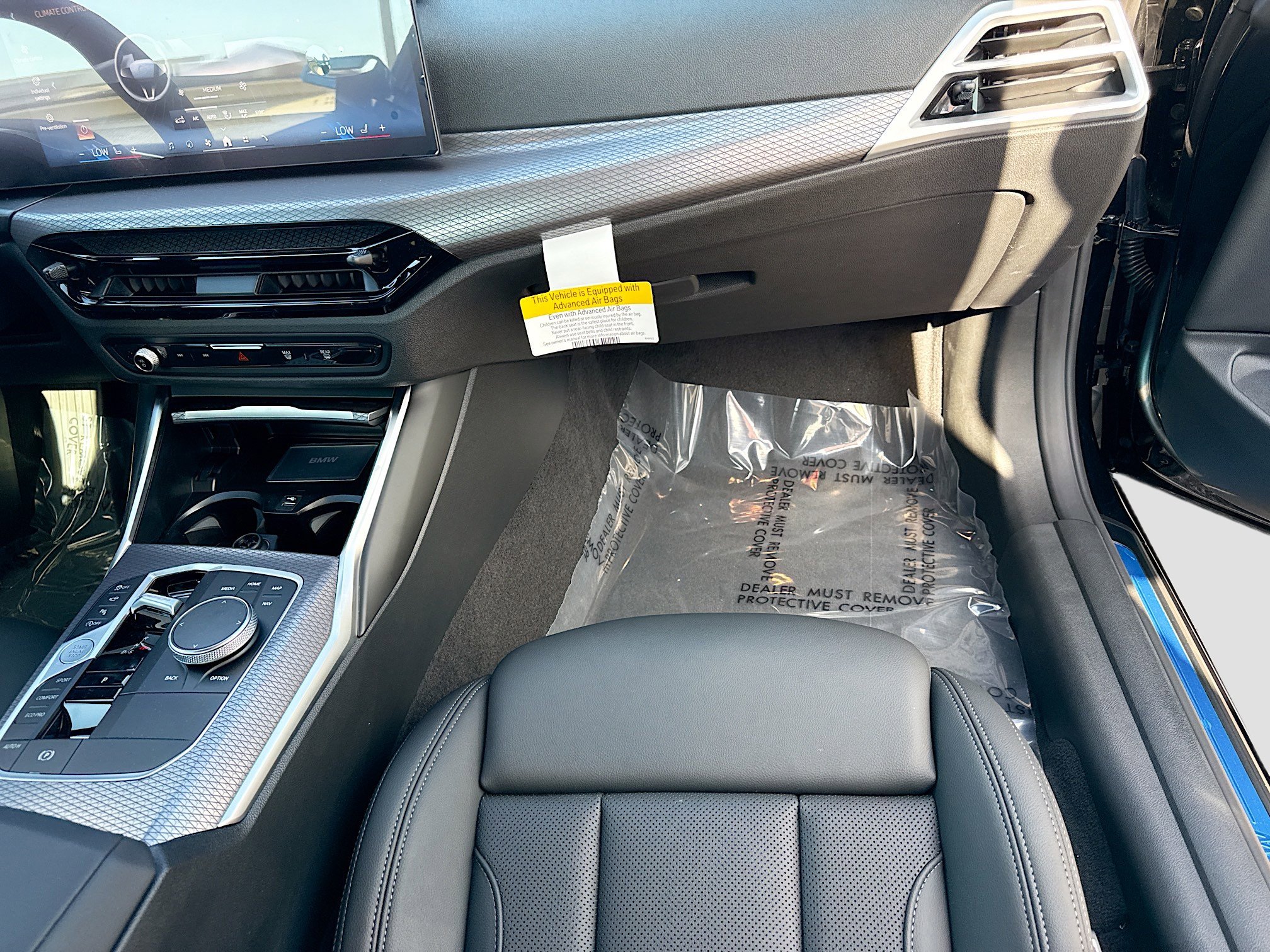 New 2026 BMW 430i Coupe w/ Parking Assistance Package image 17