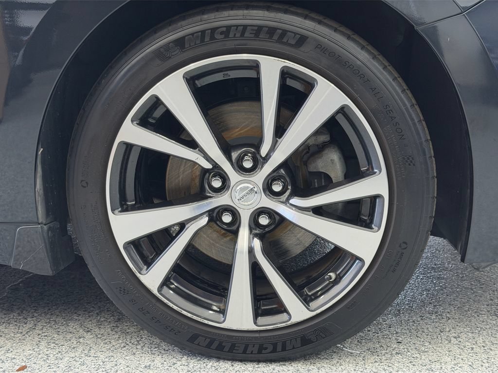 Used 2016 Nissan Maxima 3.5 SL FWD image 46