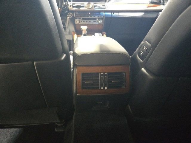 Used 2015 Lexus LS 460 L image 16