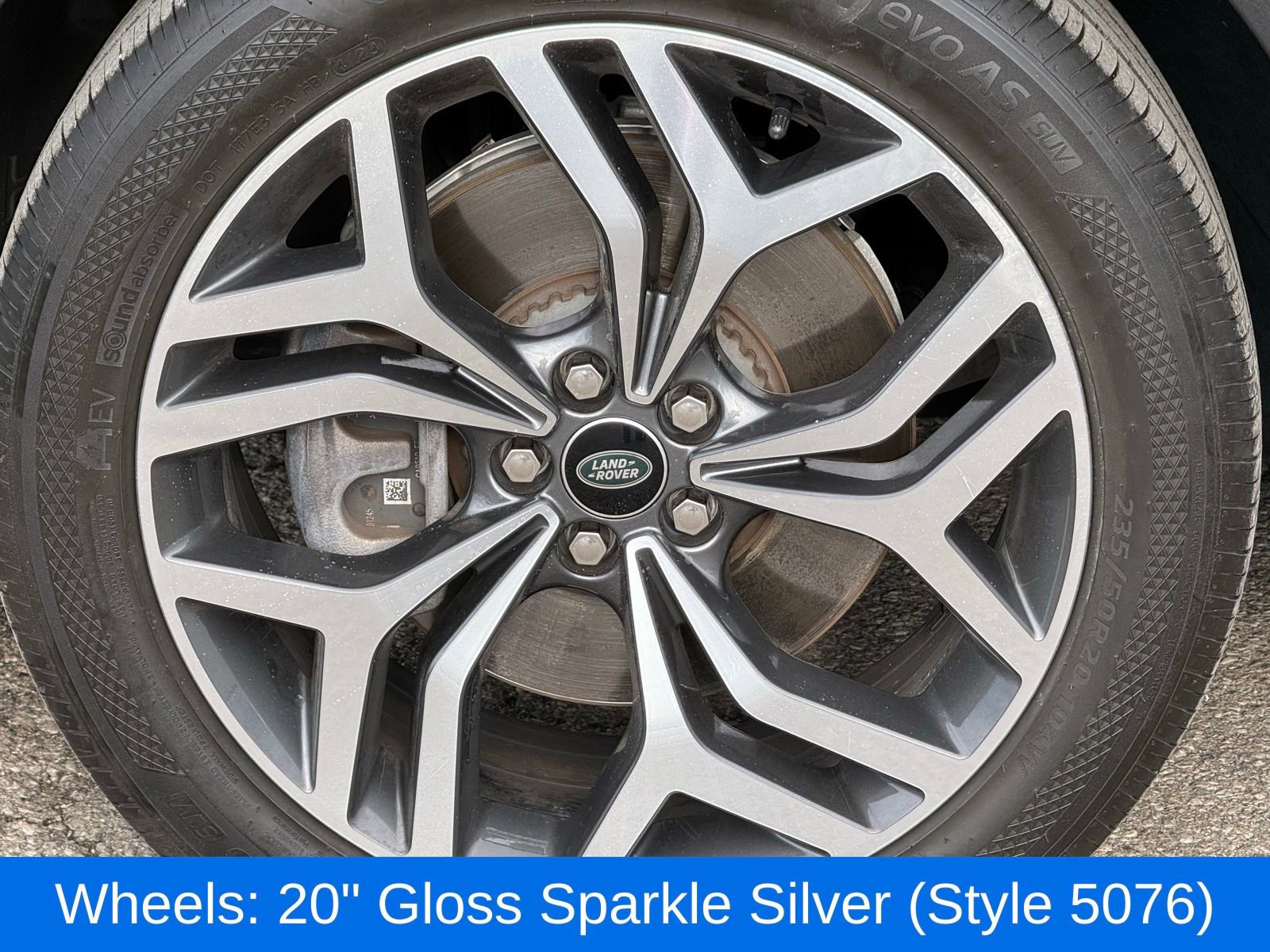 Used 2022 Land Rover Range Rover Evoque SE image 45