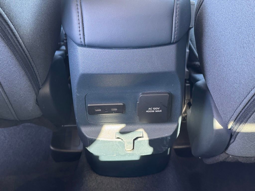 Used 2025 Ford Maverick XLT w/ XLT Luxury Package image 29