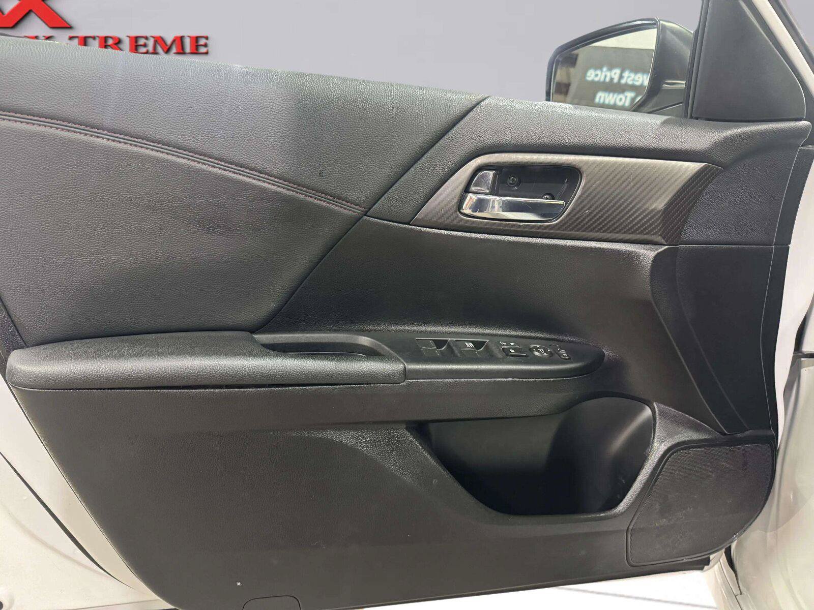Used 2017 Honda Accord Sport Special Edition image 19
