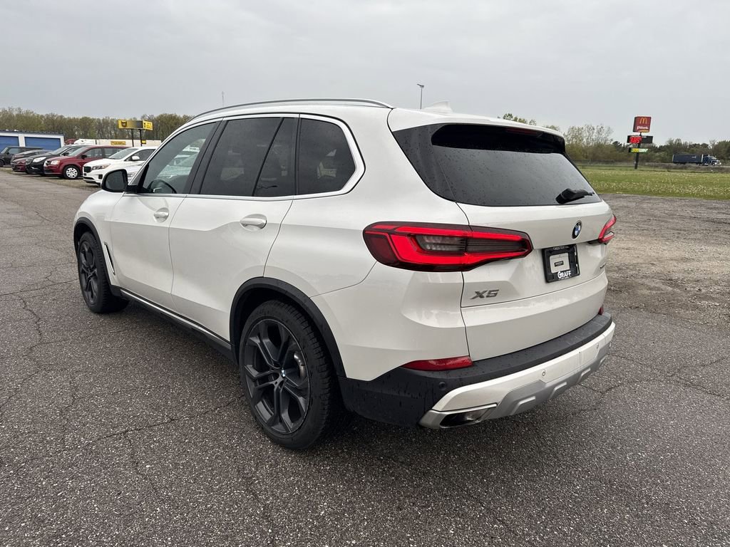 Used 2019 BMW X5 xDrive40i w/ Convenience Package AWD/4WD image 6