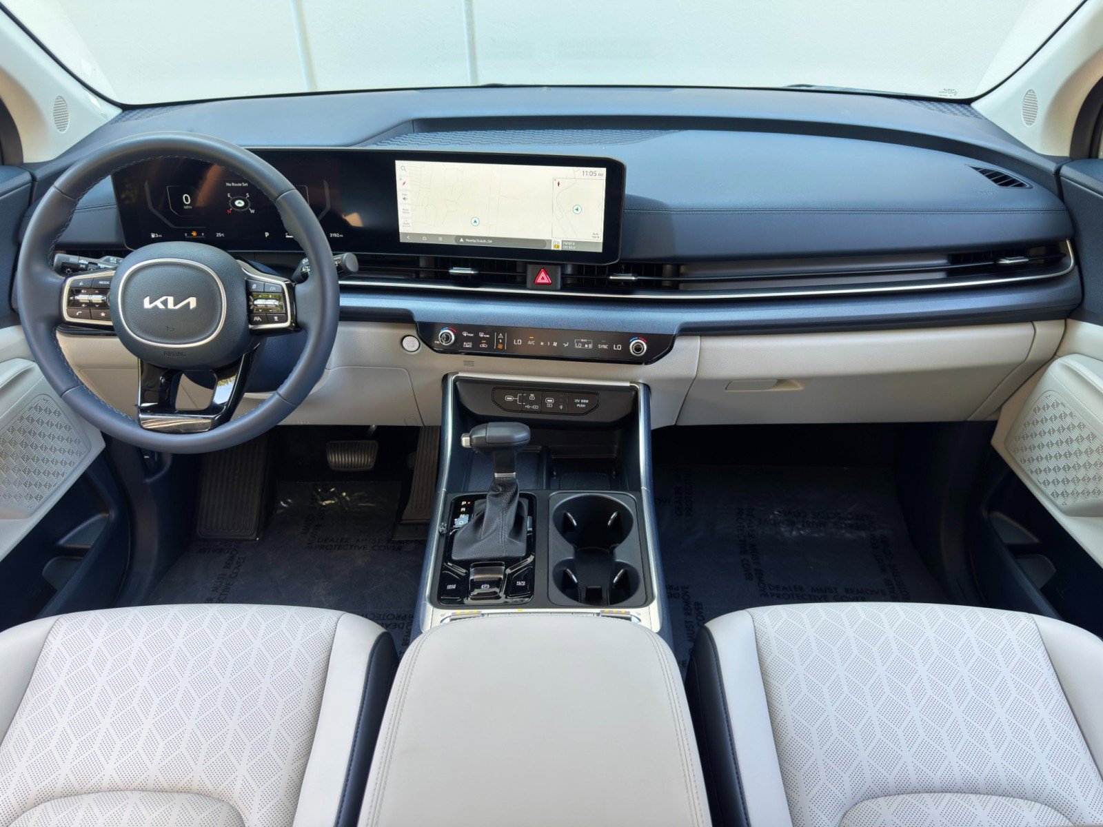 Used 2025 Kia Carnival SX FWD image 13