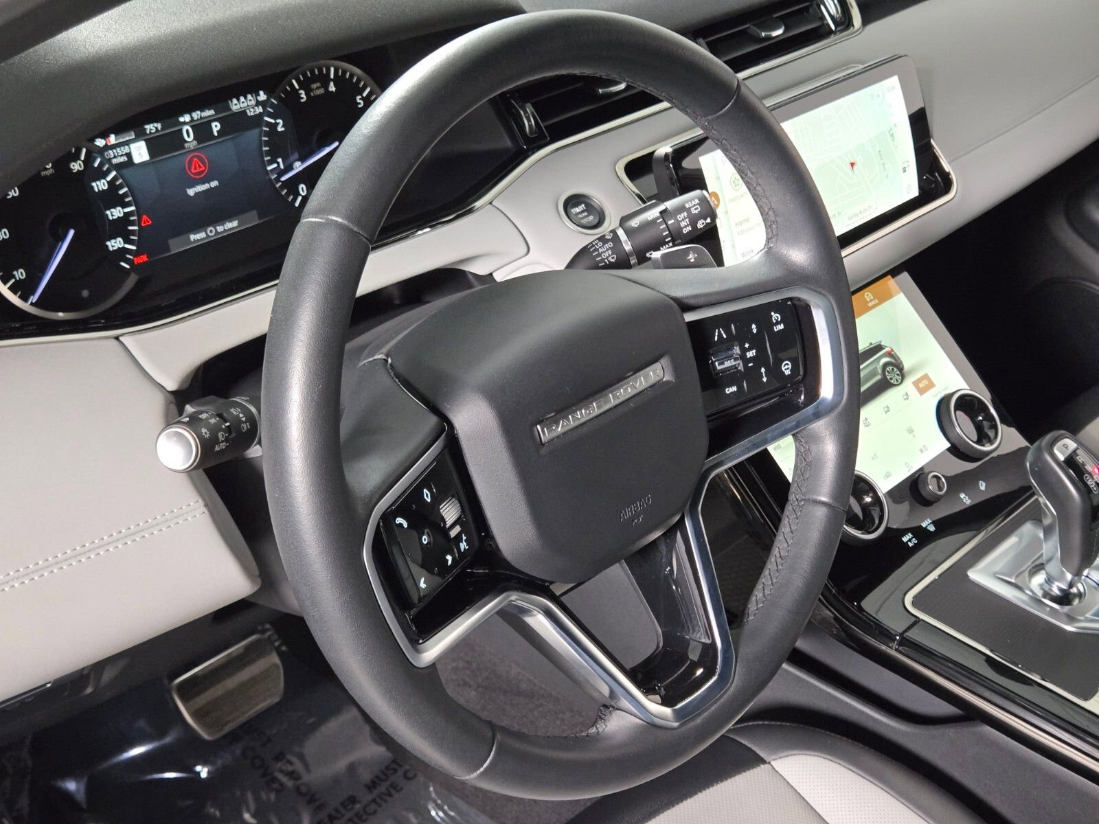 Used 2023 Land Rover Range Rover Evoque R-Dynamic SE AWD/4WD image 23