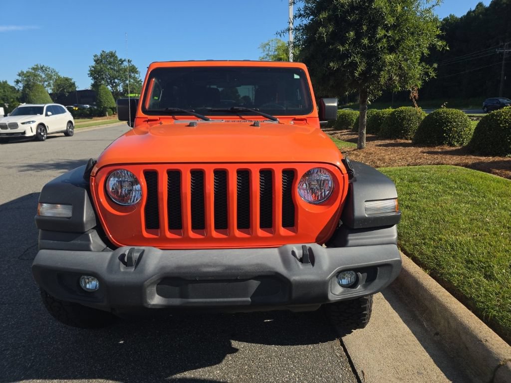 Used 2019 Jeep Wrangler Sport AWD/4WD image 3