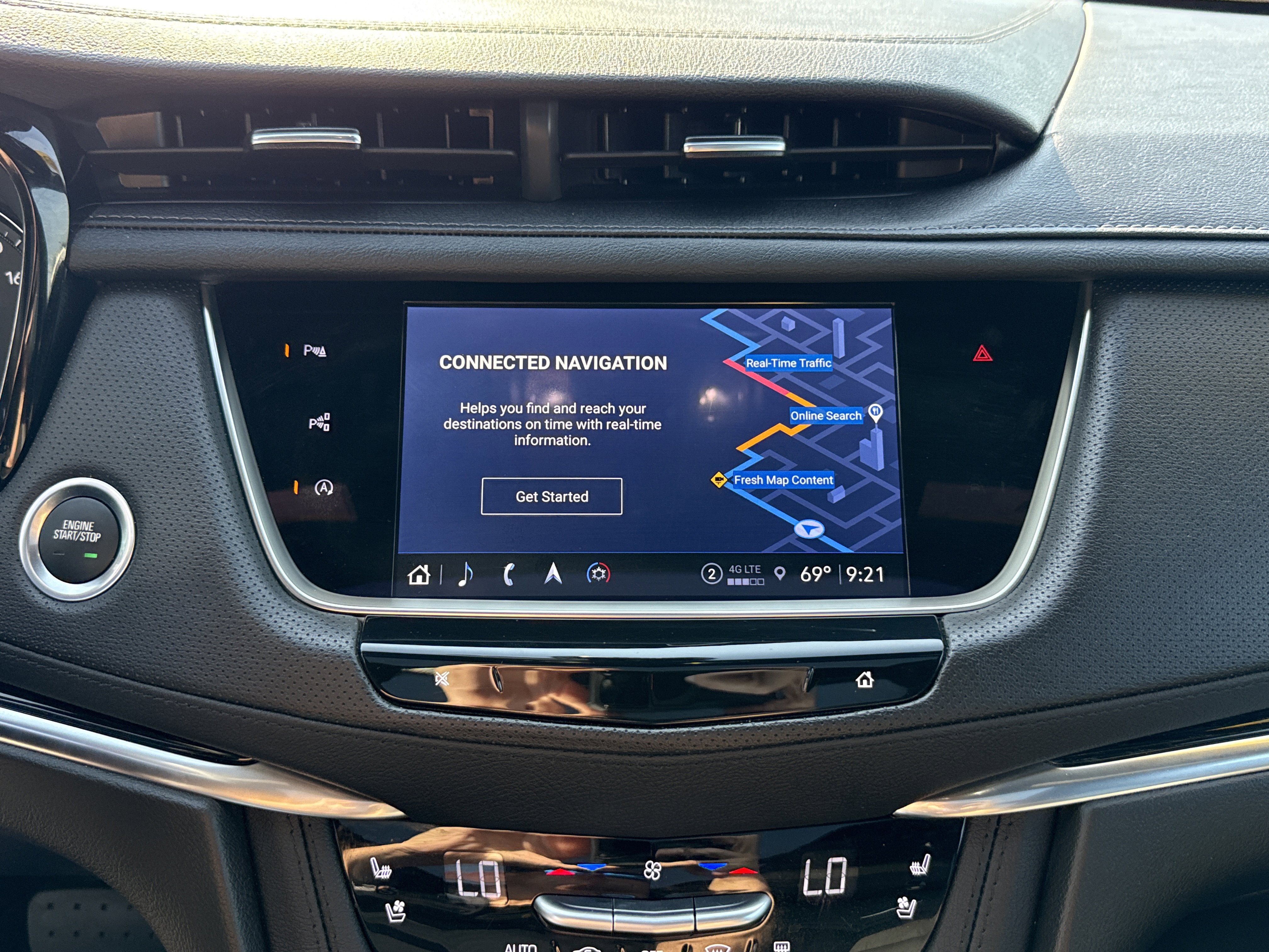 Used 2025 Cadillac XT5 Premium Luxury w/ Technology Package AWD/4WD image 24