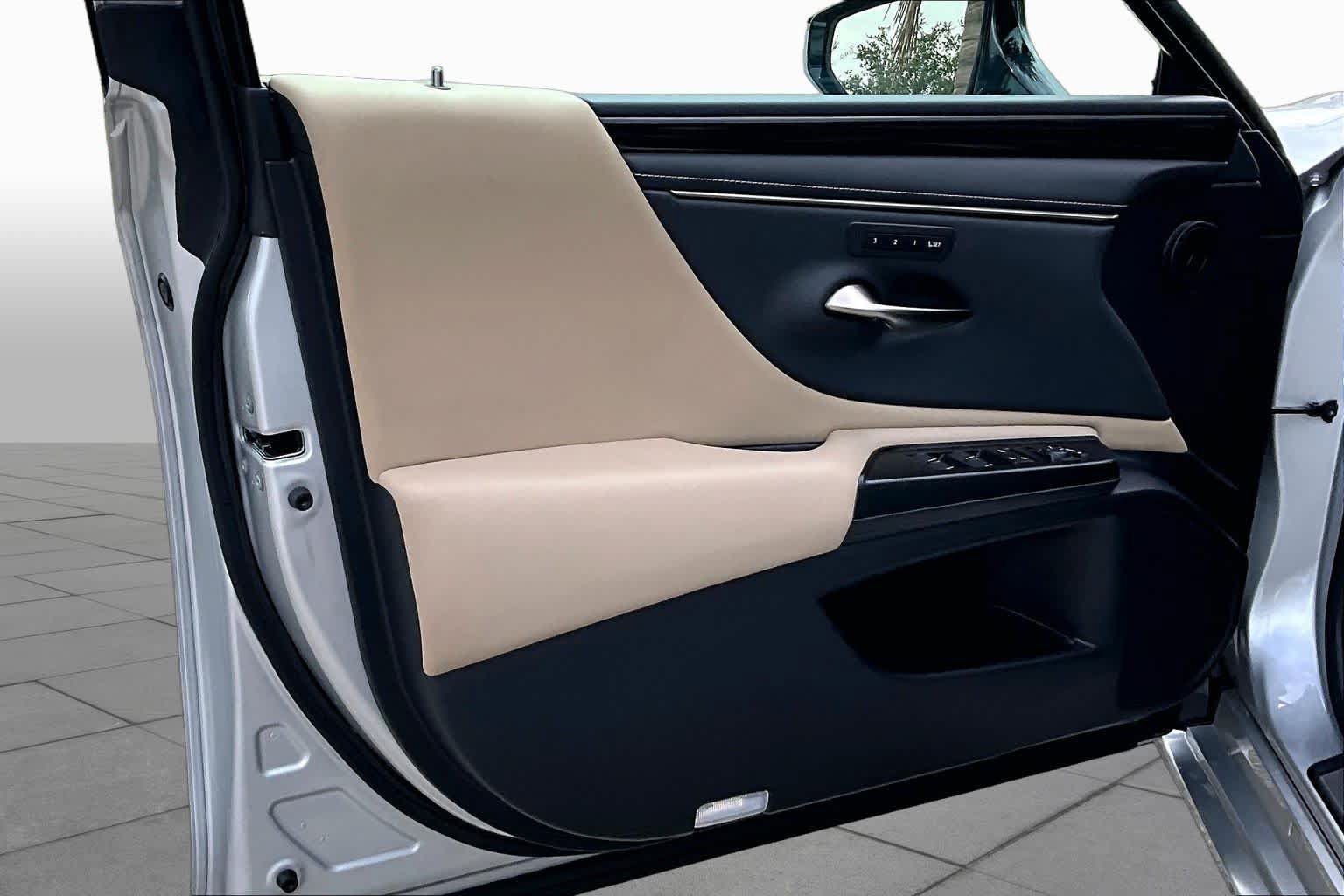 Used 2021 Lexus ES 350 w/ Premium Package FWD image 26
