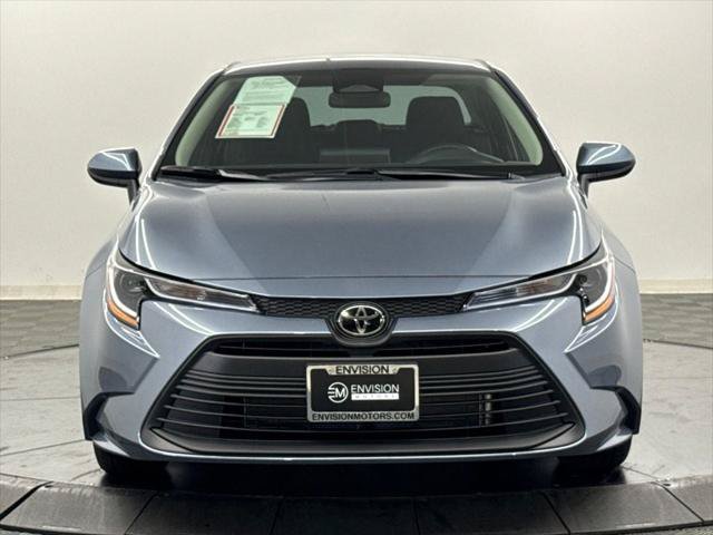 Certified 2026 Toyota Corolla LE FWD image 5