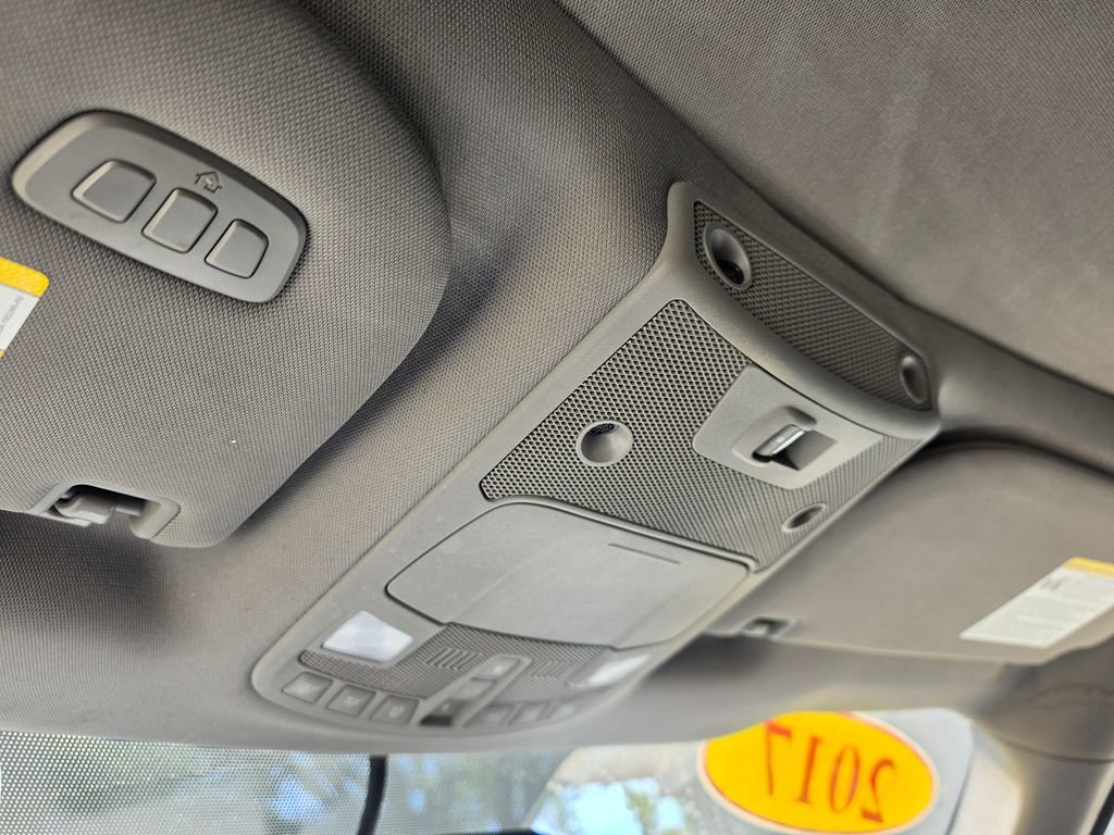 Used 2017 Ford F150 Lariat AWD/4WD image 27