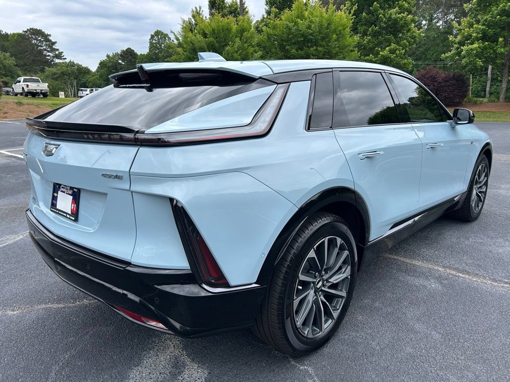 Used 2025 Cadillac Lyriq Sport RWD image 22