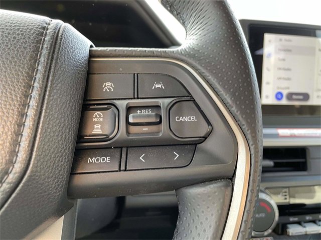 Used 2025 Toyota 4Runner TRD Off-Road image 26