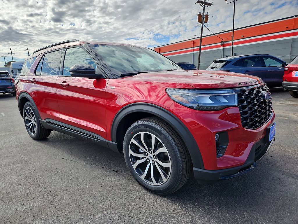 New 2026 Ford Explorer ST-Line image 1