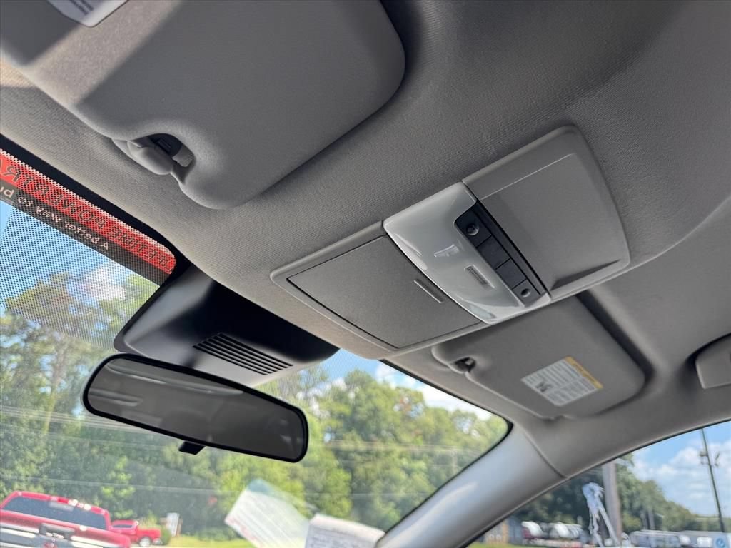Certified 2021 Nissan Sentra SR w/ Lighting Package FWD image 25