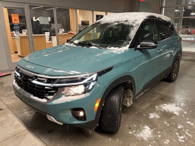 Certified 2024 Kia Seltos S image 4