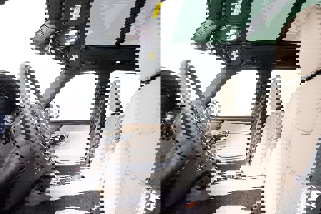 Certified 2026 Volvo XC90 B6 Plus w/ Protection Package Premier image 22