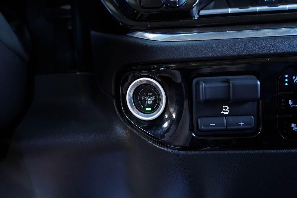 Used 2022 GMC Sierra 1500 SLT w/ SLT Convenience Package image 25