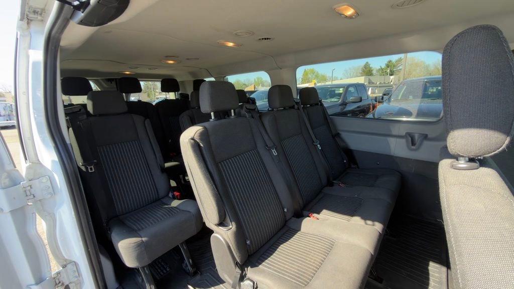 Used 2016 Ford Transit 350 XLT RWD image 9
