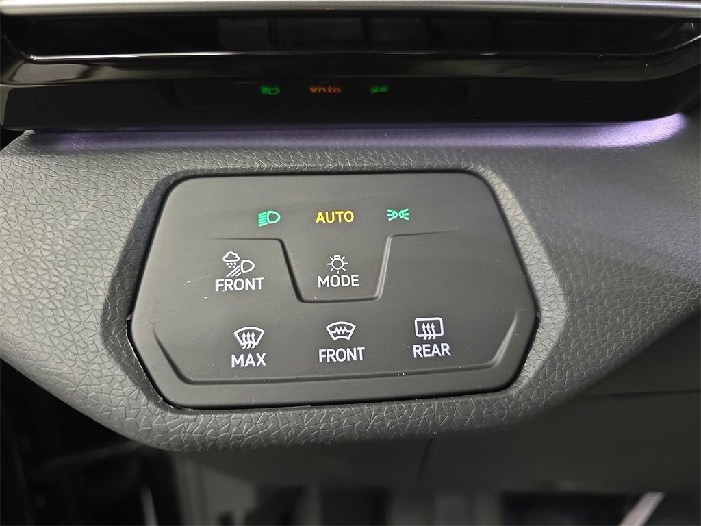 Used 2025 Volkswagen ID.4 Pro S Plus image 29