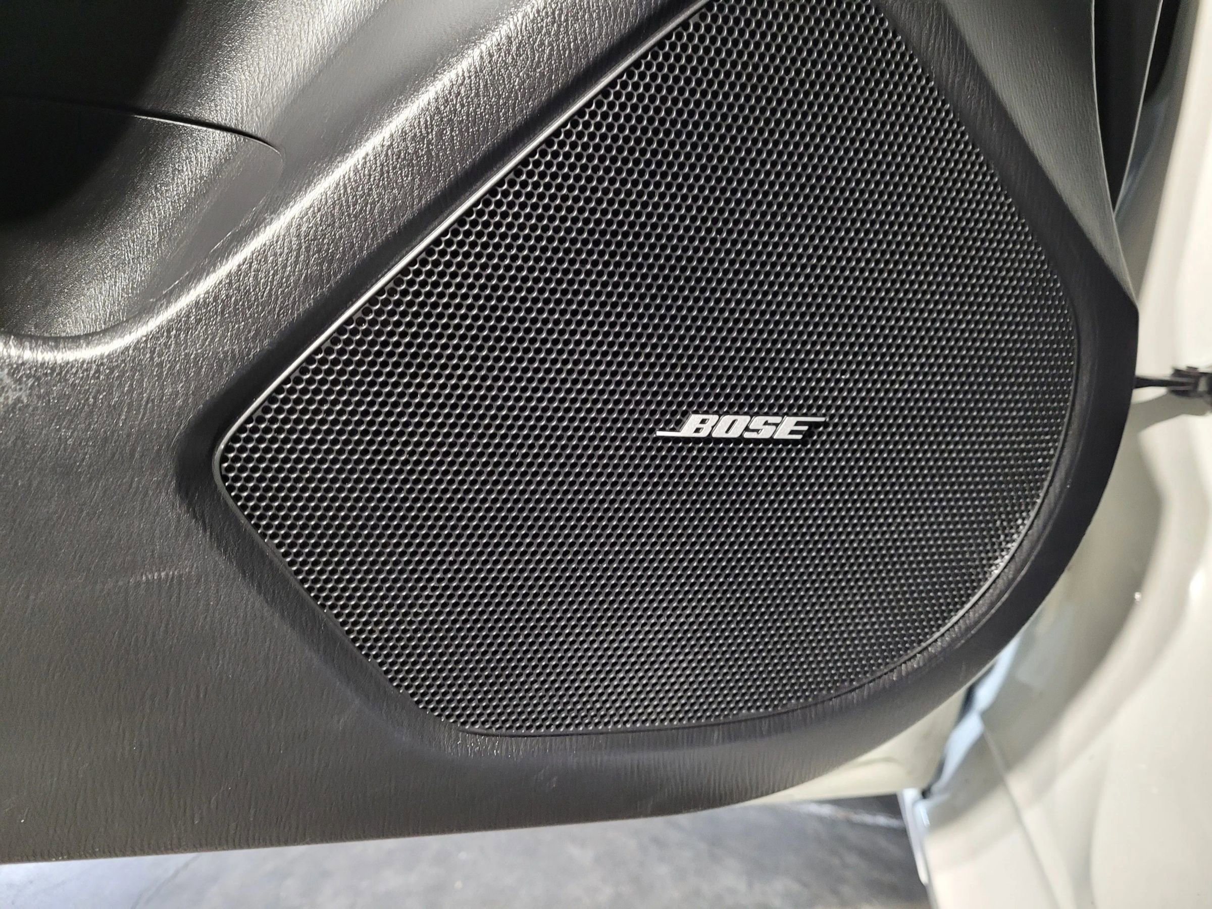 Used 2014 MAZDA MAZDA3 i Grand Touring image 18