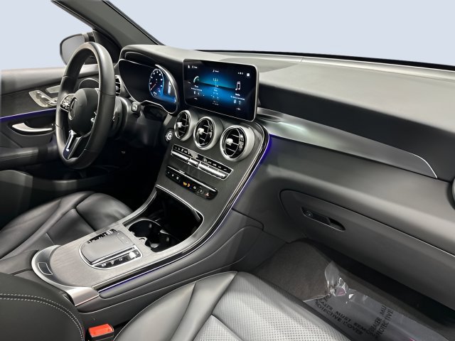 Certified 2022 Mercedes-Benz GLC 300 4MATIC image 11