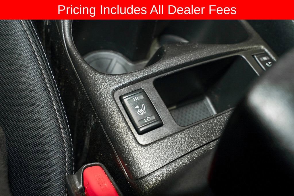 Used 2017 Nissan Rogue SV AWD/4WD image 16