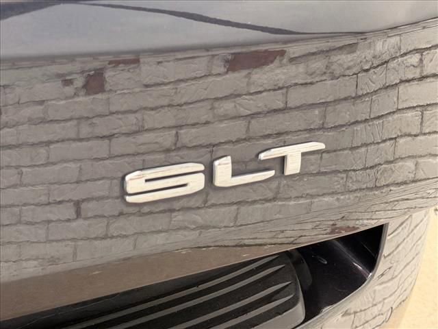 Used 2023 GMC Yukon SLT image 8