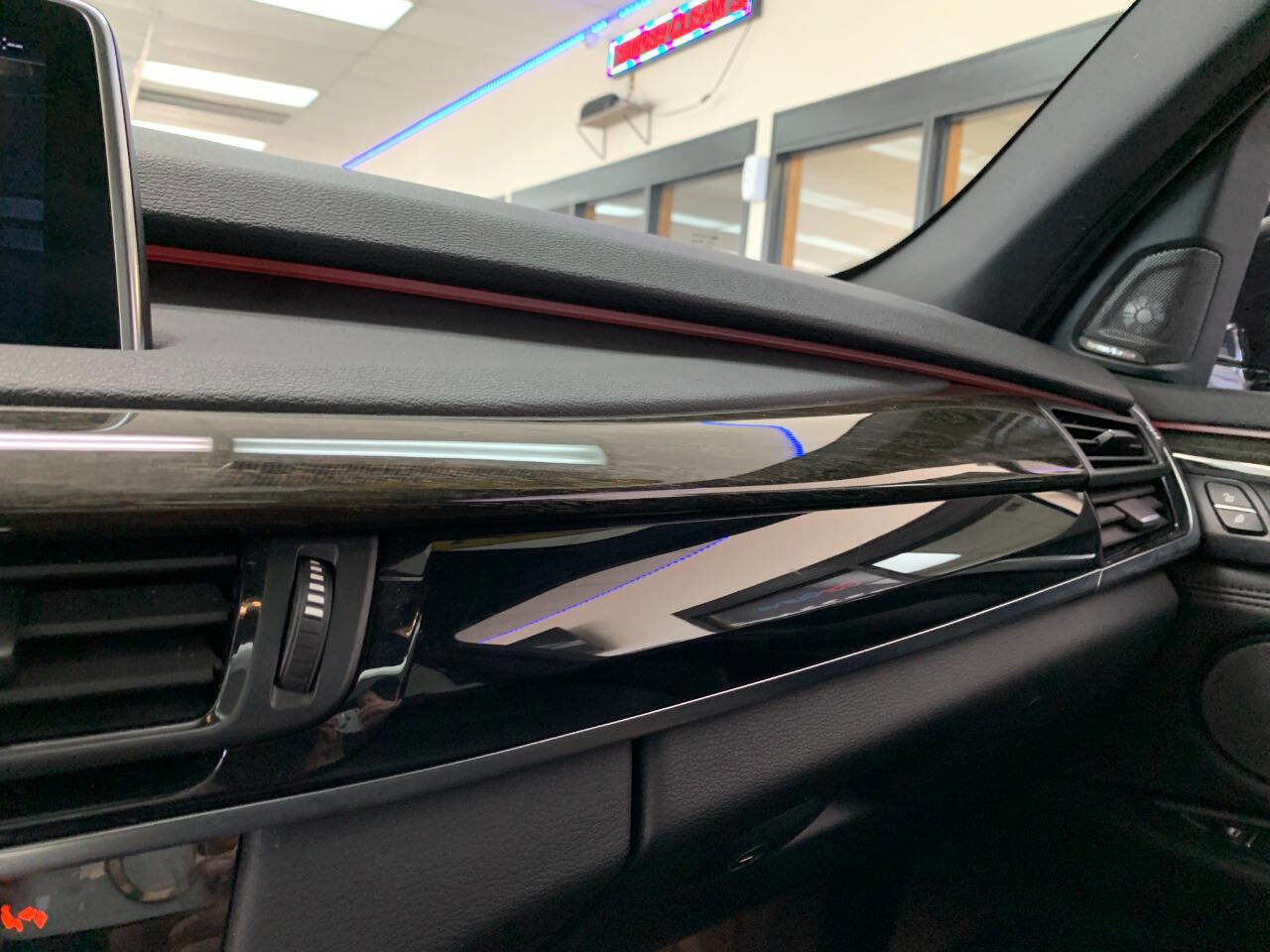 Used 2017 BMW X5 xDrive35i image 18