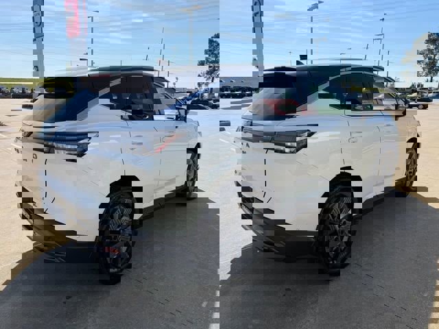 Used 2025 Nissan Murano SL image 5