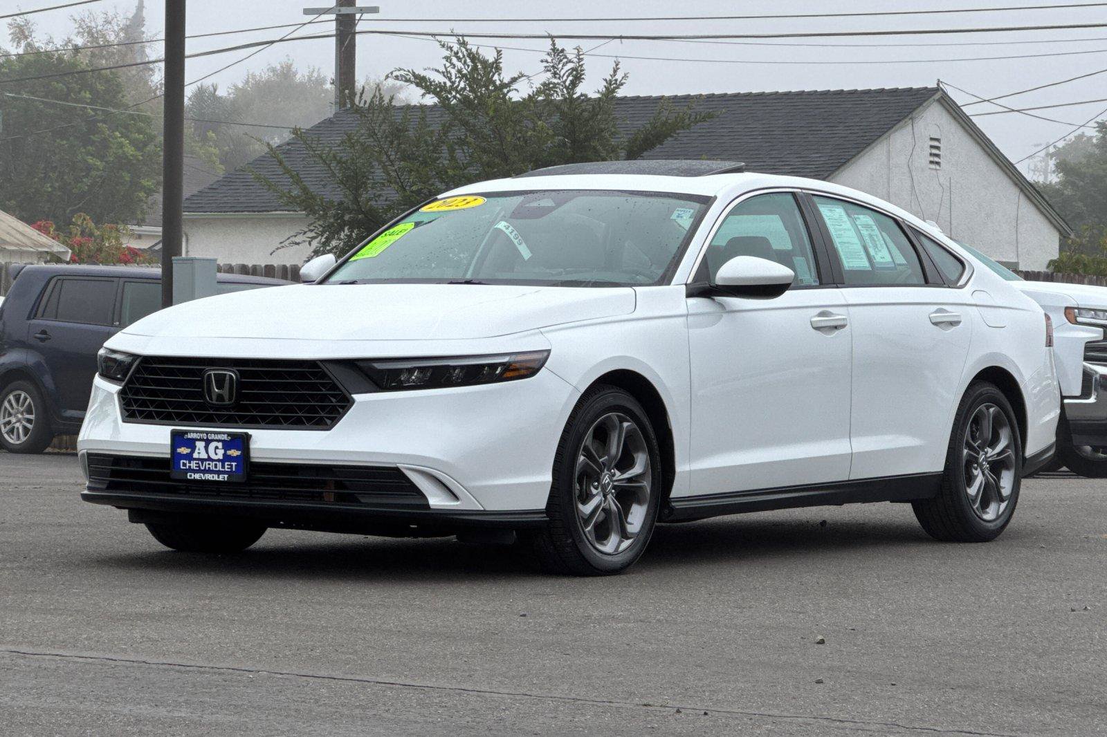 Used 2023 Honda Accord EX image 9