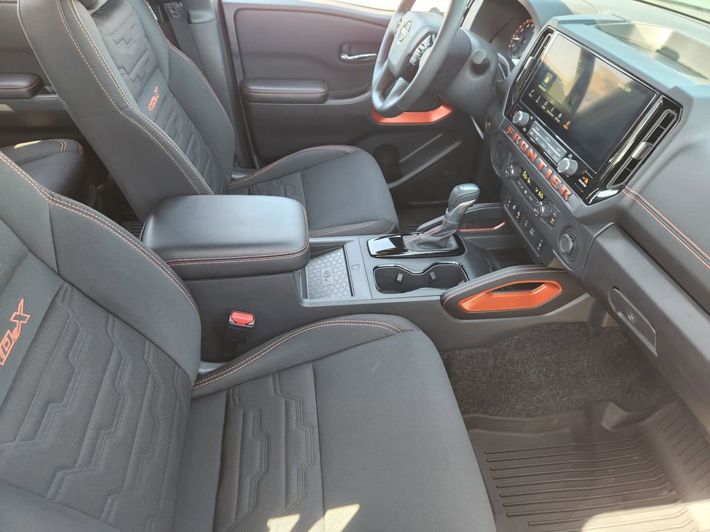 Used 2025 Nissan Frontier Pro-X w/ Pro Convenience Package image 10