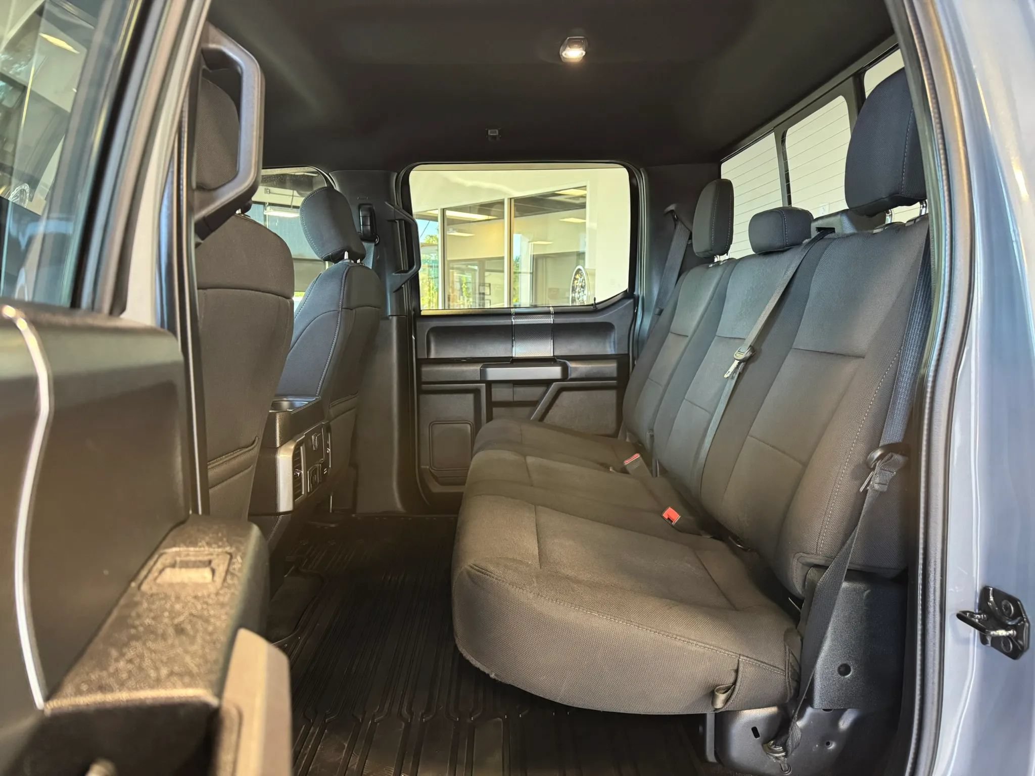 Used 2020 Ford F150 XLT w/ Equipment Group 302A Luxury AWD/4WD image 25