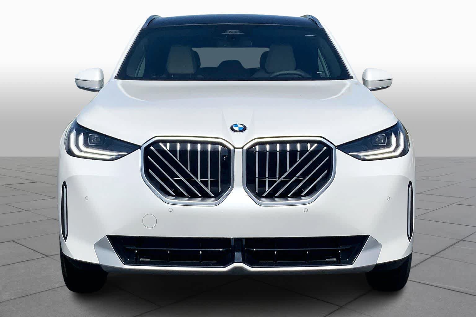 New 2026 BMW X3 xDrive30i w/ Premium Package AWD/4WD image 3
