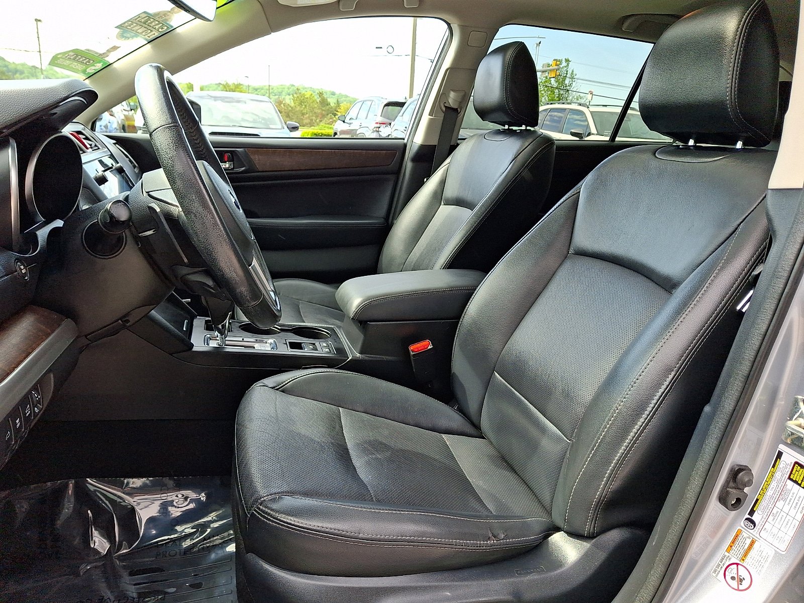 Used 2017 Subaru Outback 2.5i Limited AWD/4WD image 13