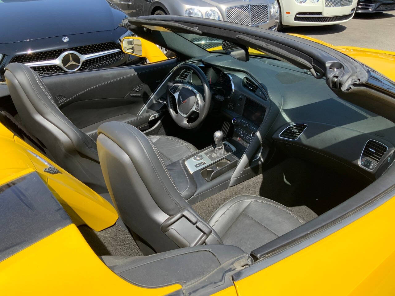 Used 2014 Chevrolet Corvette Stingray Convertible w/ 2LT Preferred Equipment Group RWD image 4