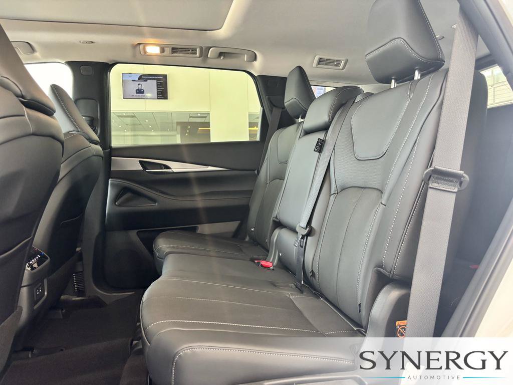 New 2027 INFINITI QX60 Pure w/ Cargo Package FWD image 23