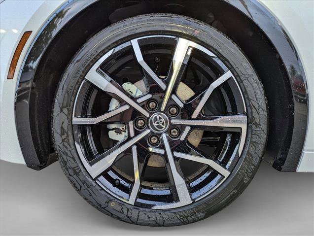 New 2026 Toyota Prius Plug-In Hybrid image 10