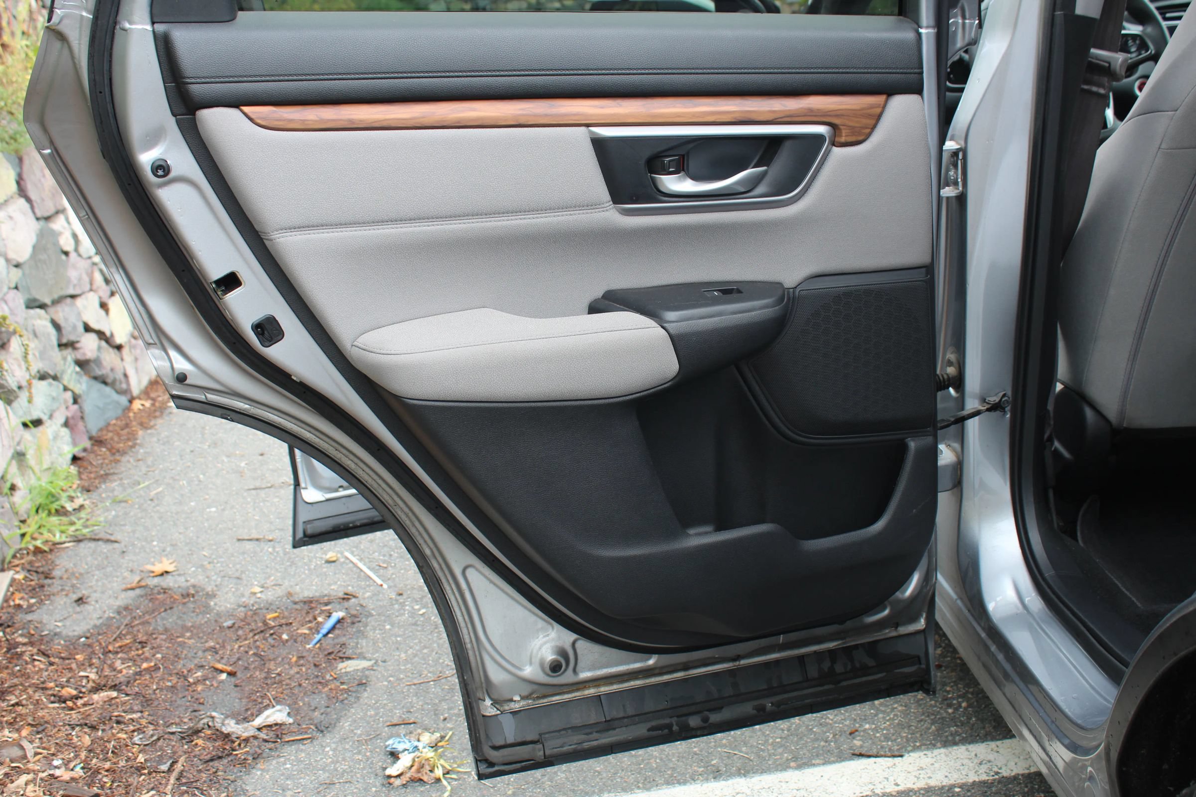 Used 2018 Honda CR-V EX image 14