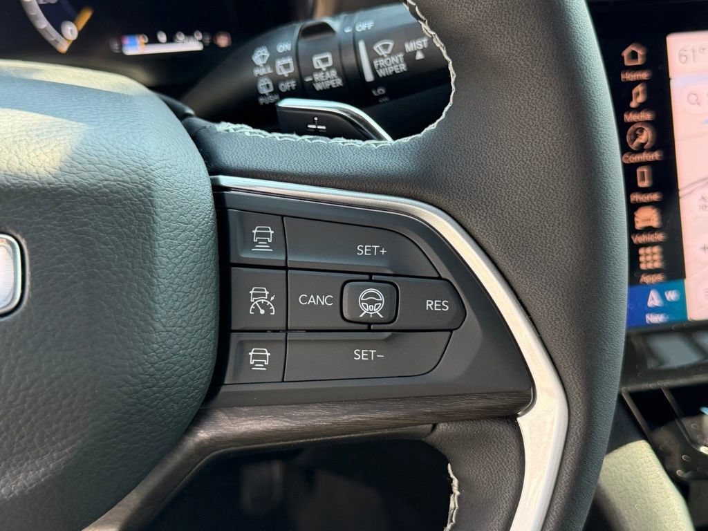 New 2026 Jeep Grand Cherokee Altitude AWD/4WD image 16