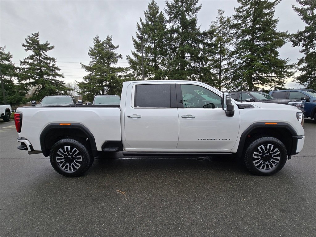 Used 2024 GMC Sierra 3500 Denali Ultimate image 41