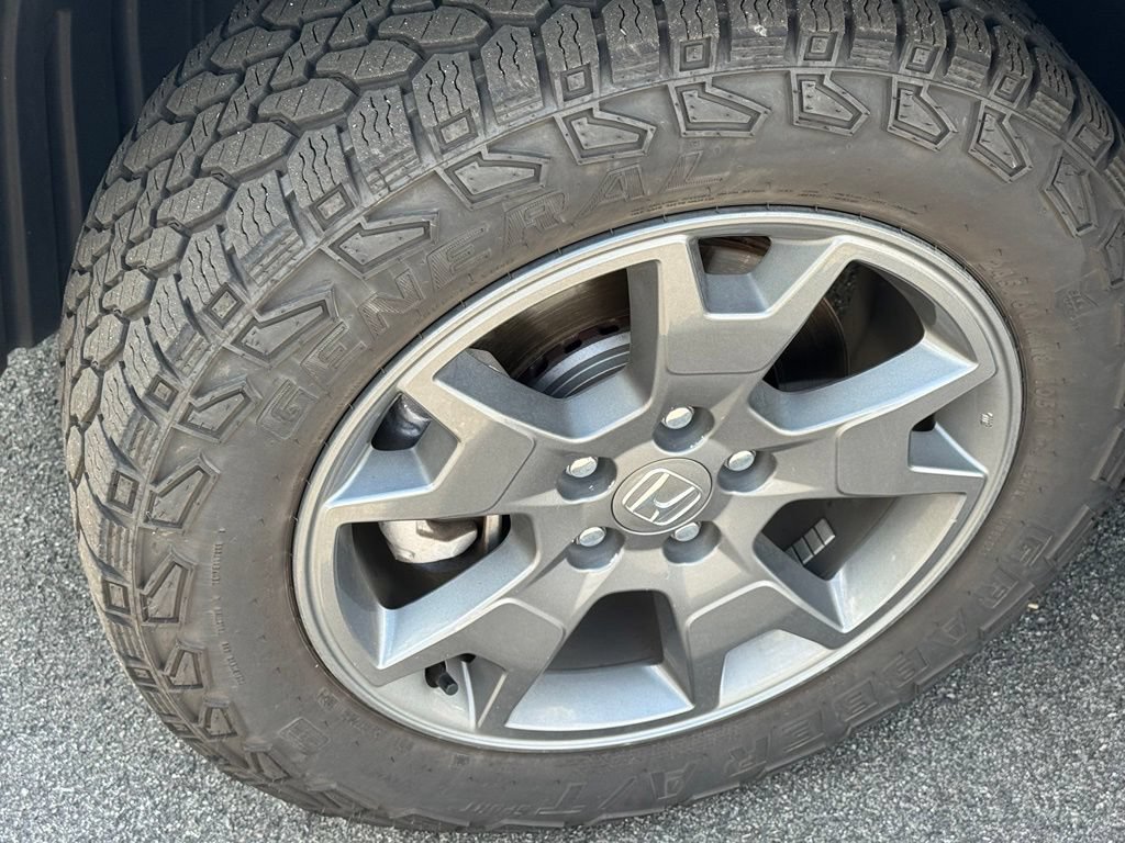 Used 2025 Honda Passport TrailSport image 41